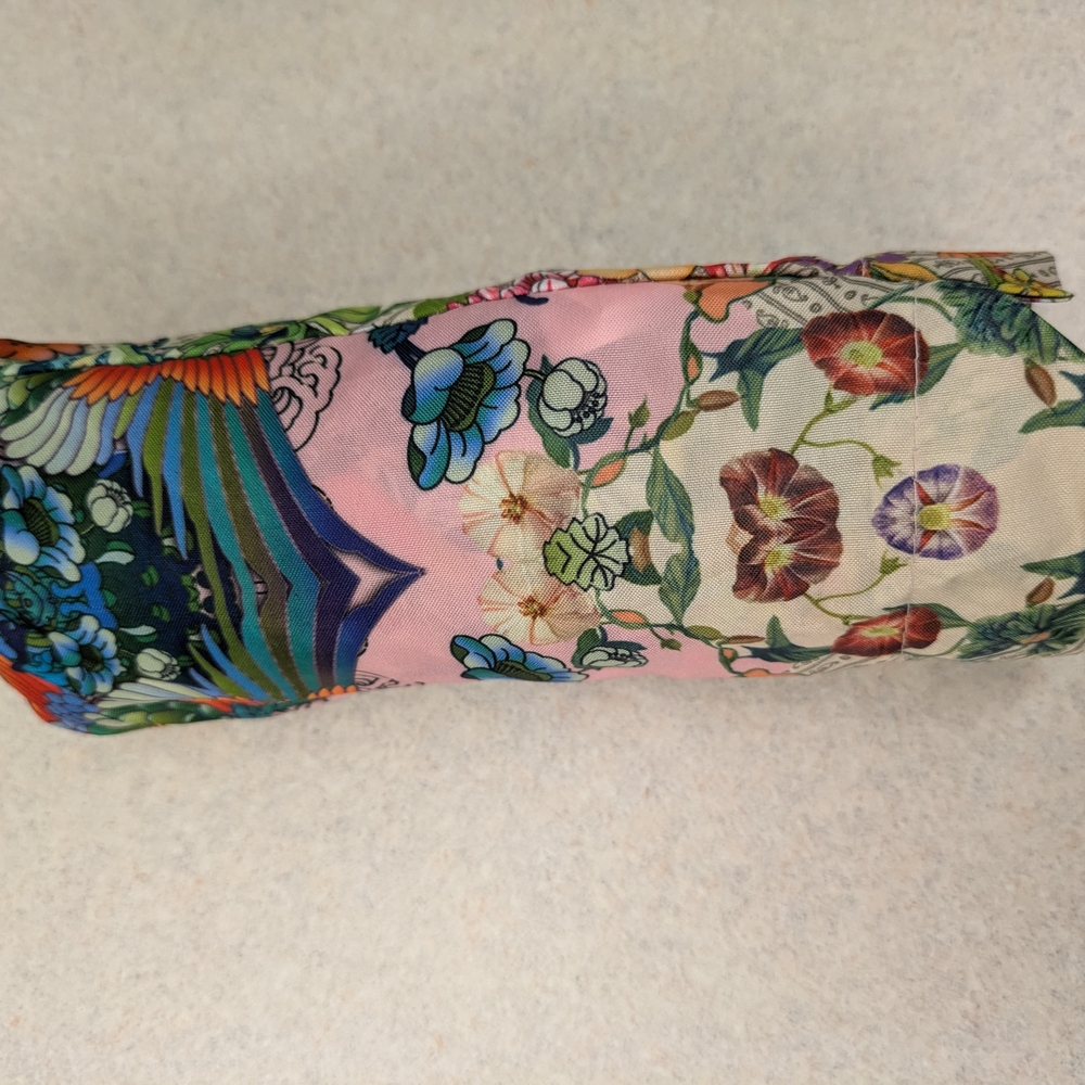 Johnny Was NWT Floral Patchwork UMBRELLA Hidden in a Teddy Bear Case with Clip! - Picture 9 of 11